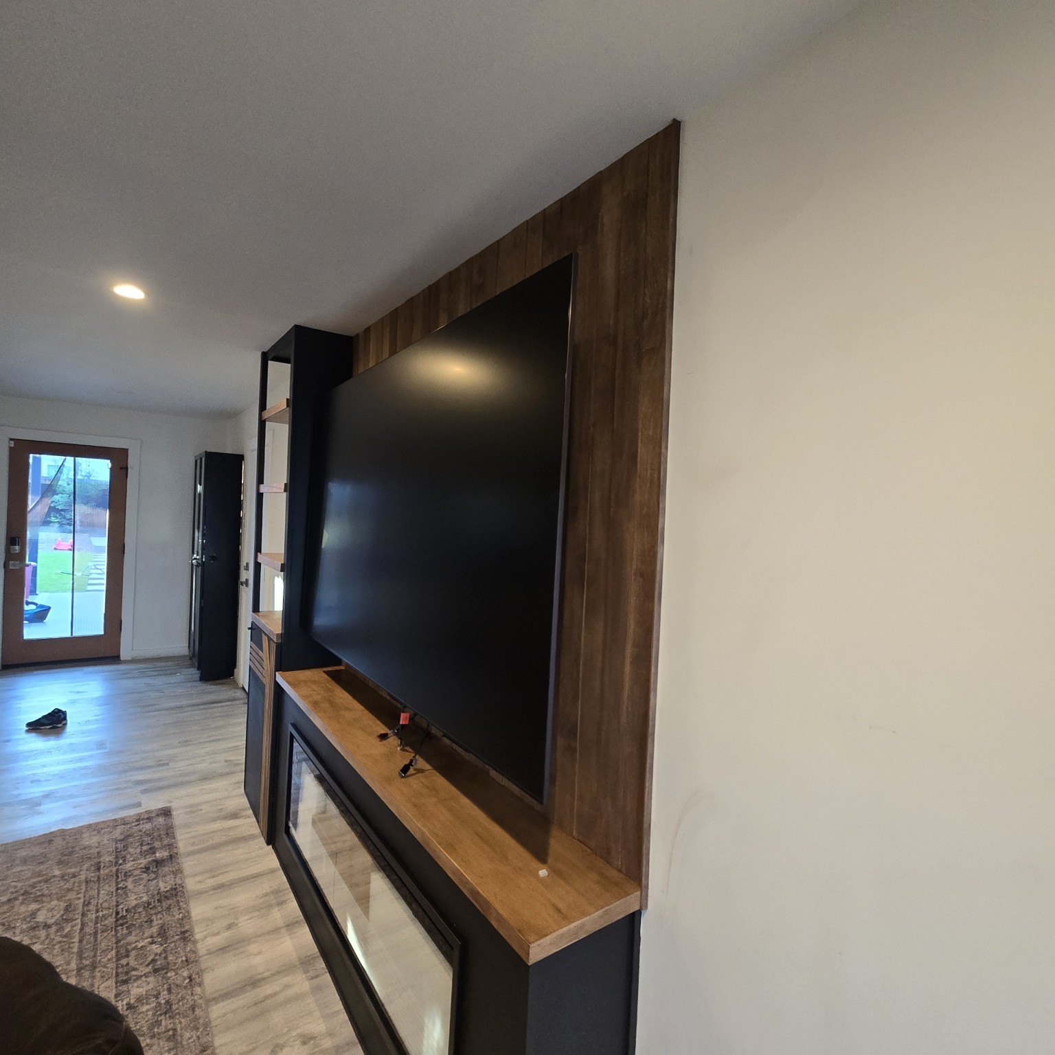 Custom media centers, project view 3