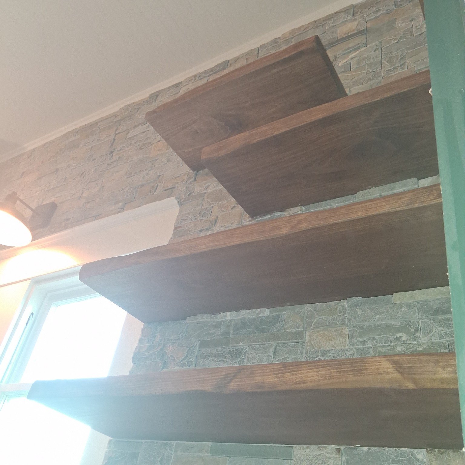 Floating shelves & custom carpentry, project view 9